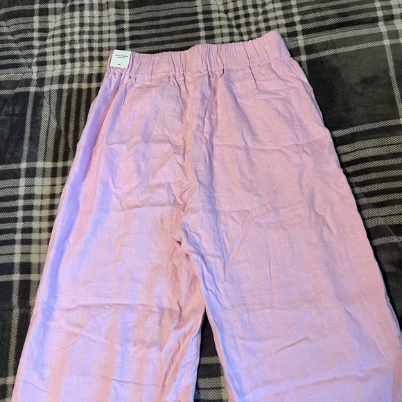 NWT Abercrombie pants set - Picture 5 of 6
